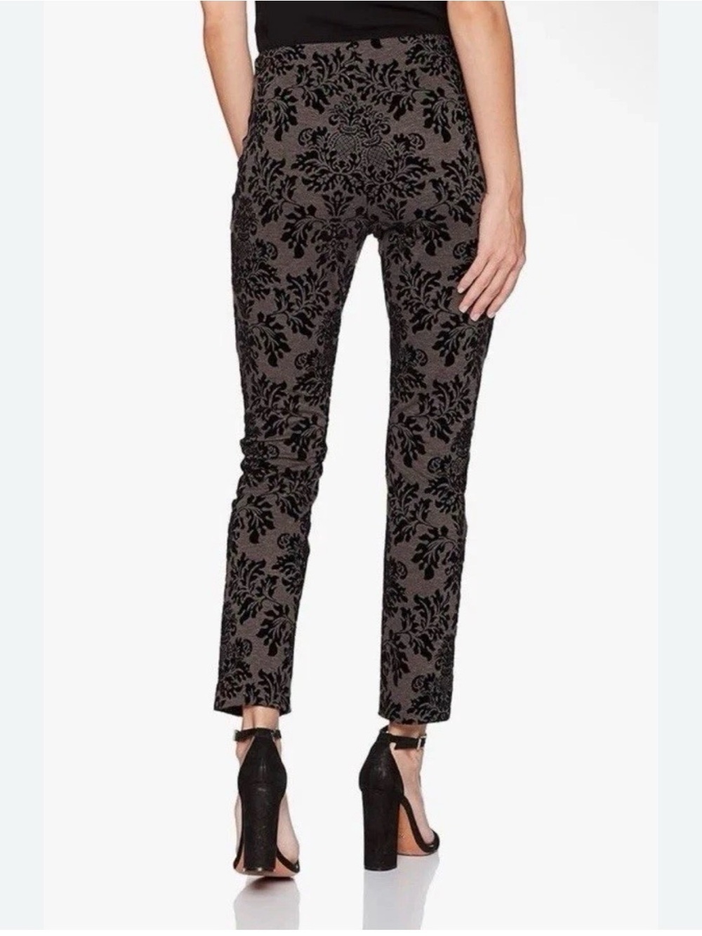Karen Kane Black Floral Velvet-Print Skinny Pants
